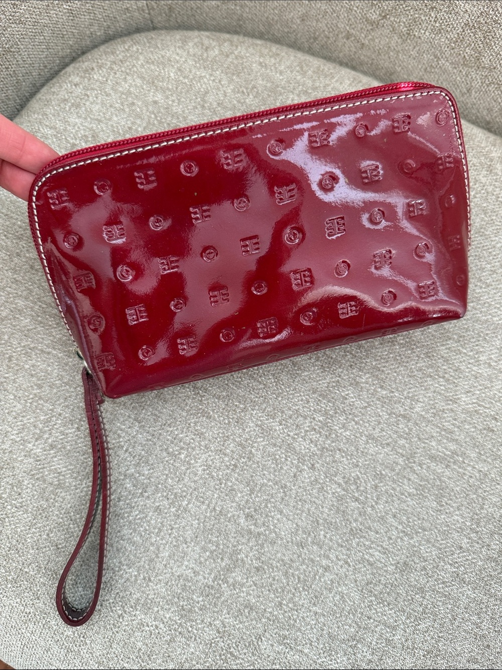 Patent Leather Wristlet Clutch in Deep Burgundy MADE IN ITALY